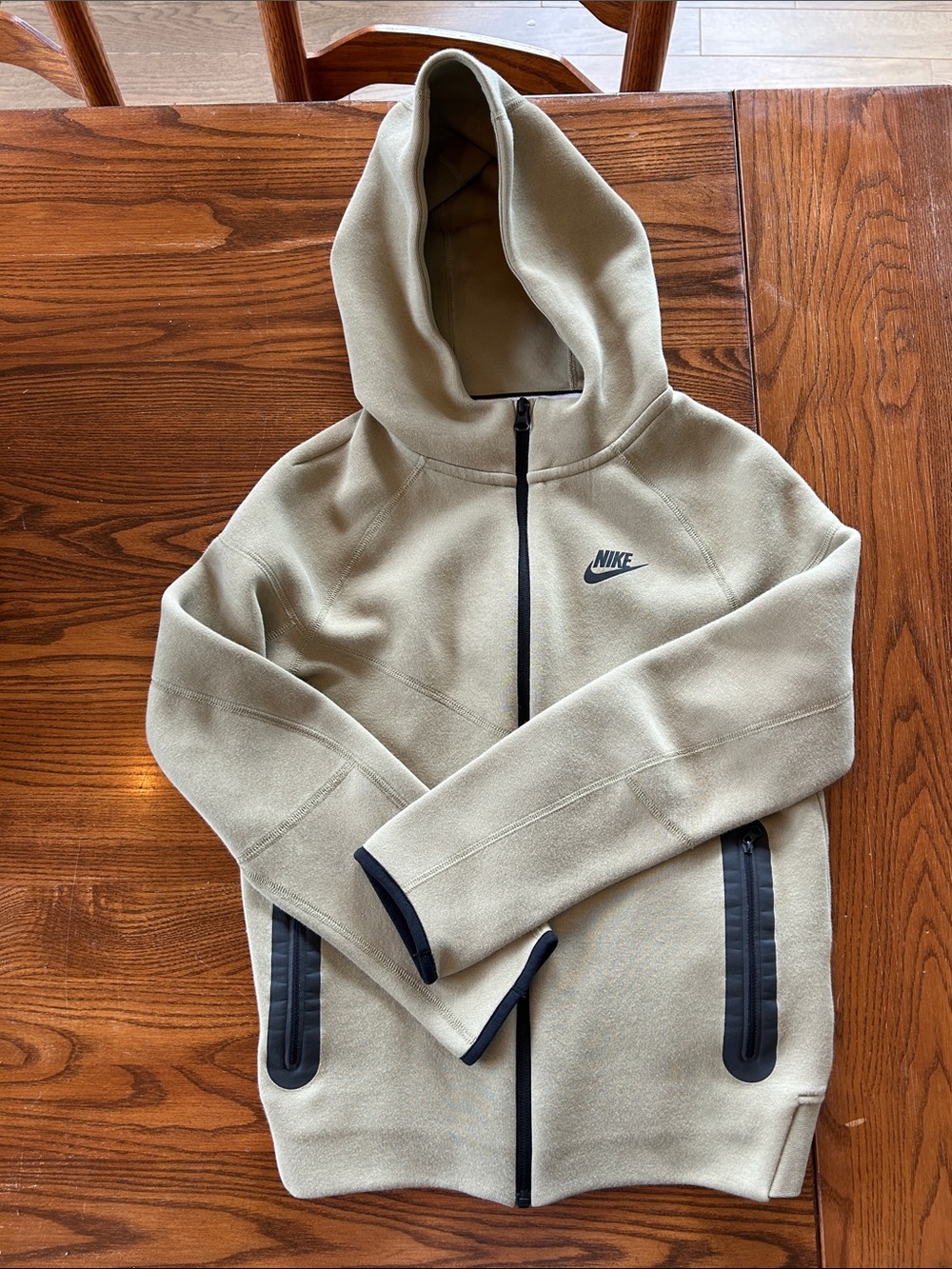 Youth Nike Tech fleece
